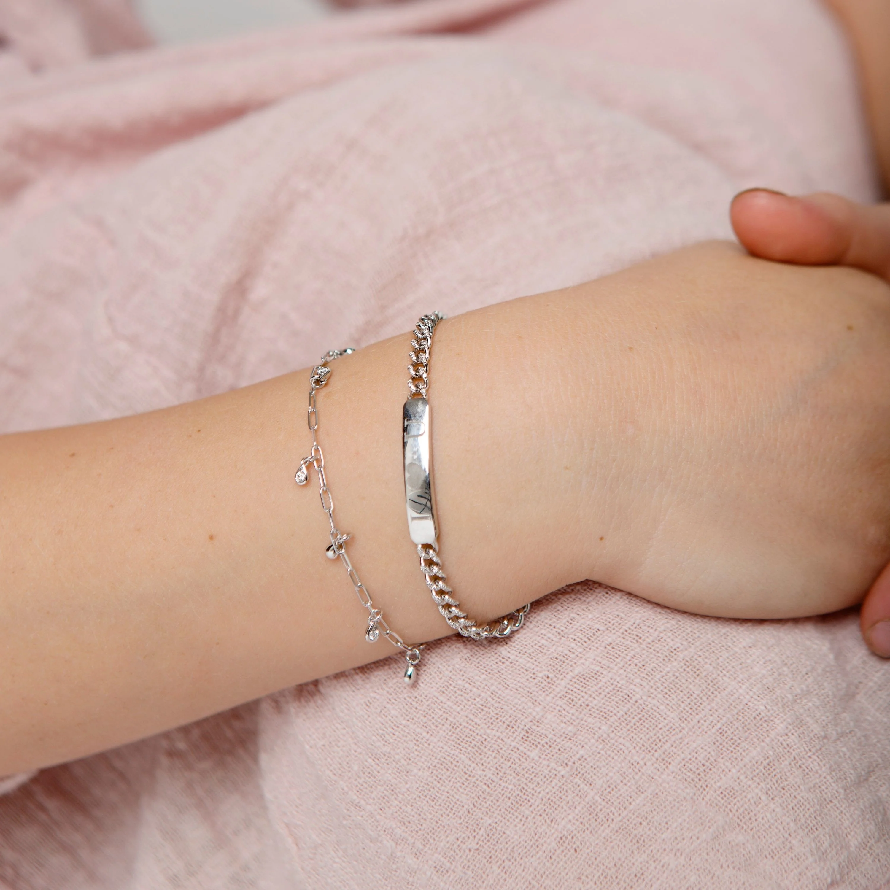 MINI ME DIAMOND BABY DANGLE DROP BRACELET - Image 2