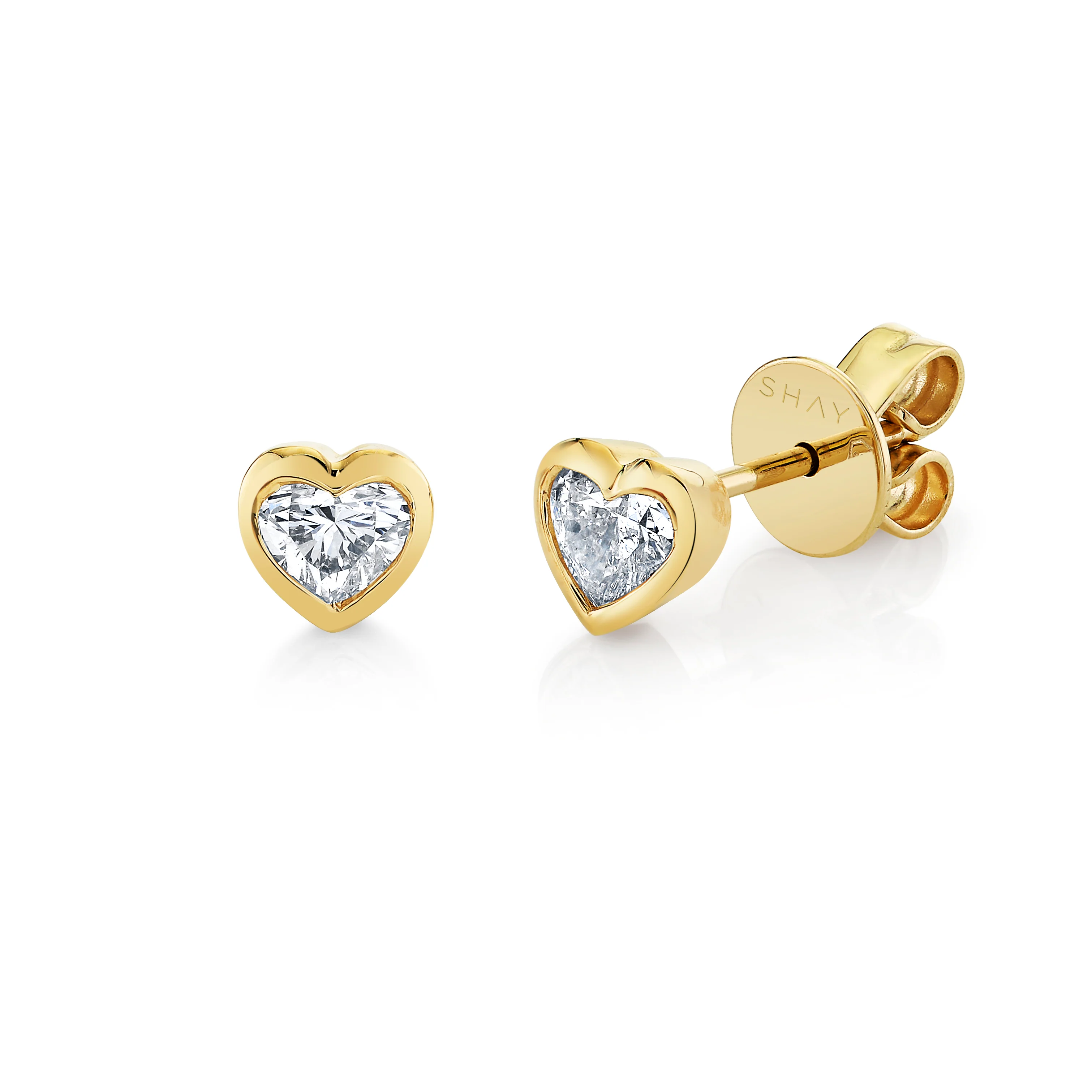 DIAMOND BEZEL HEART STUDS CLASSIC - Image 3