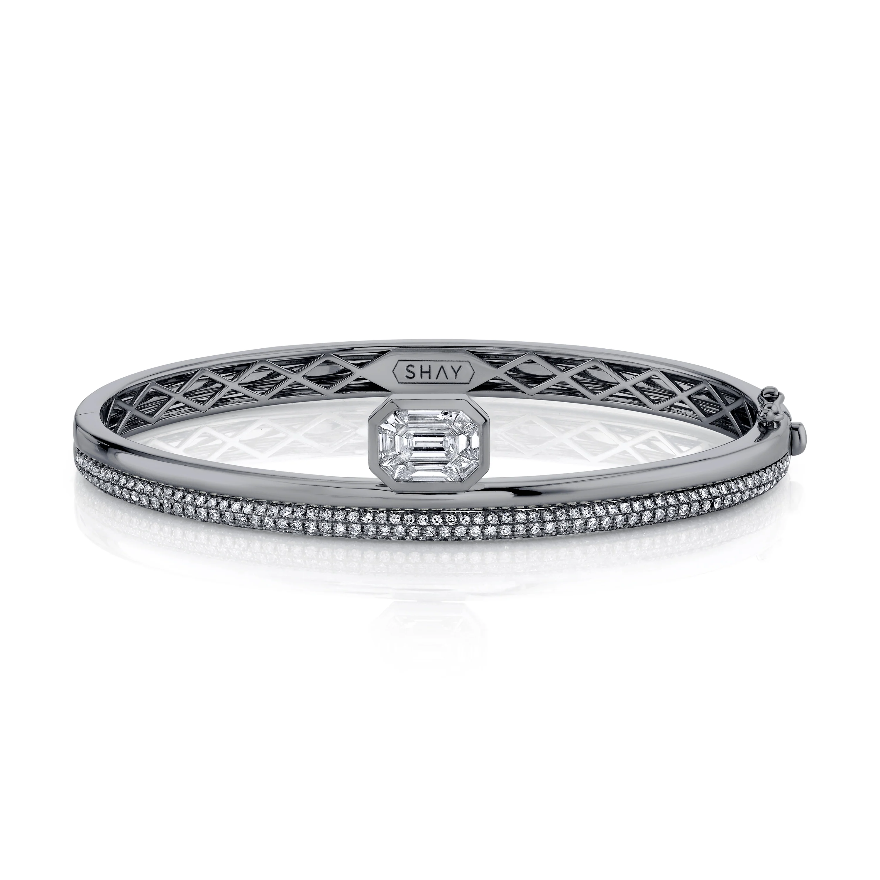 DIAMOND FLOATING BEZEL BANGLE - Image 5