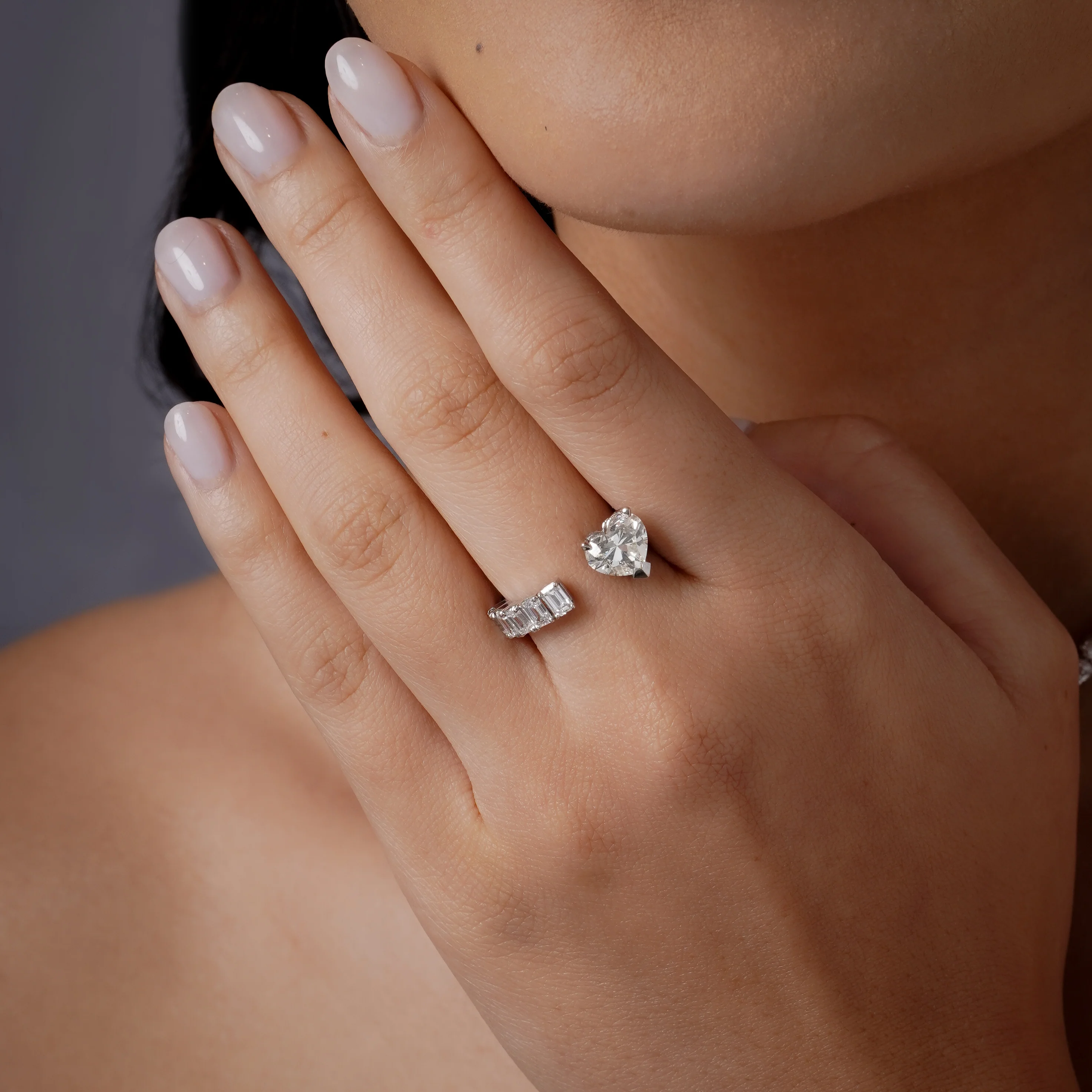 DIAMOND FLOATING HEART BAGUETTE RING - Image 2