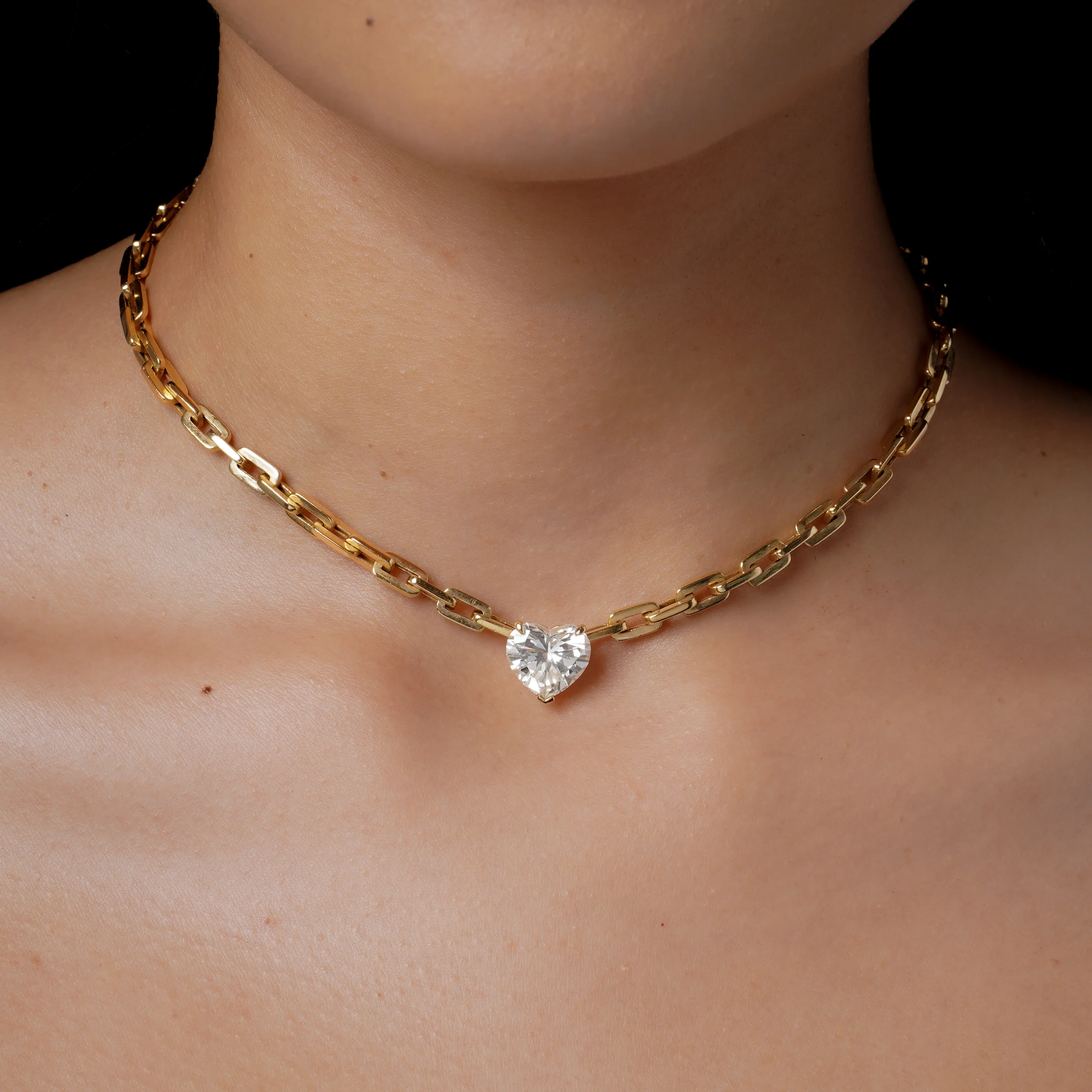 DIAMOND HEART DECO LINK NECKLACE - Image 2