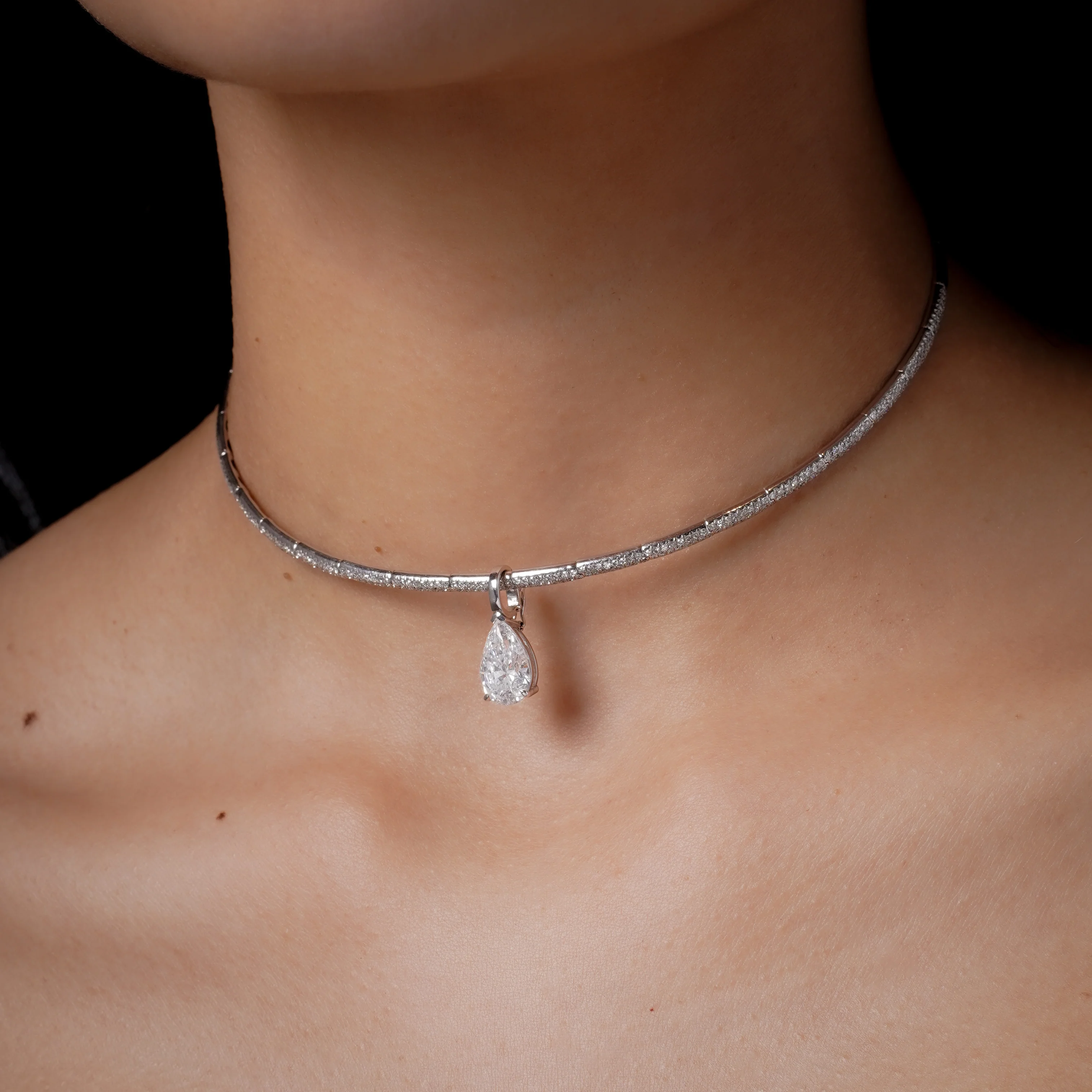 DIAMOND PEAR DROP COLLAR NECKLACE - Image 2
