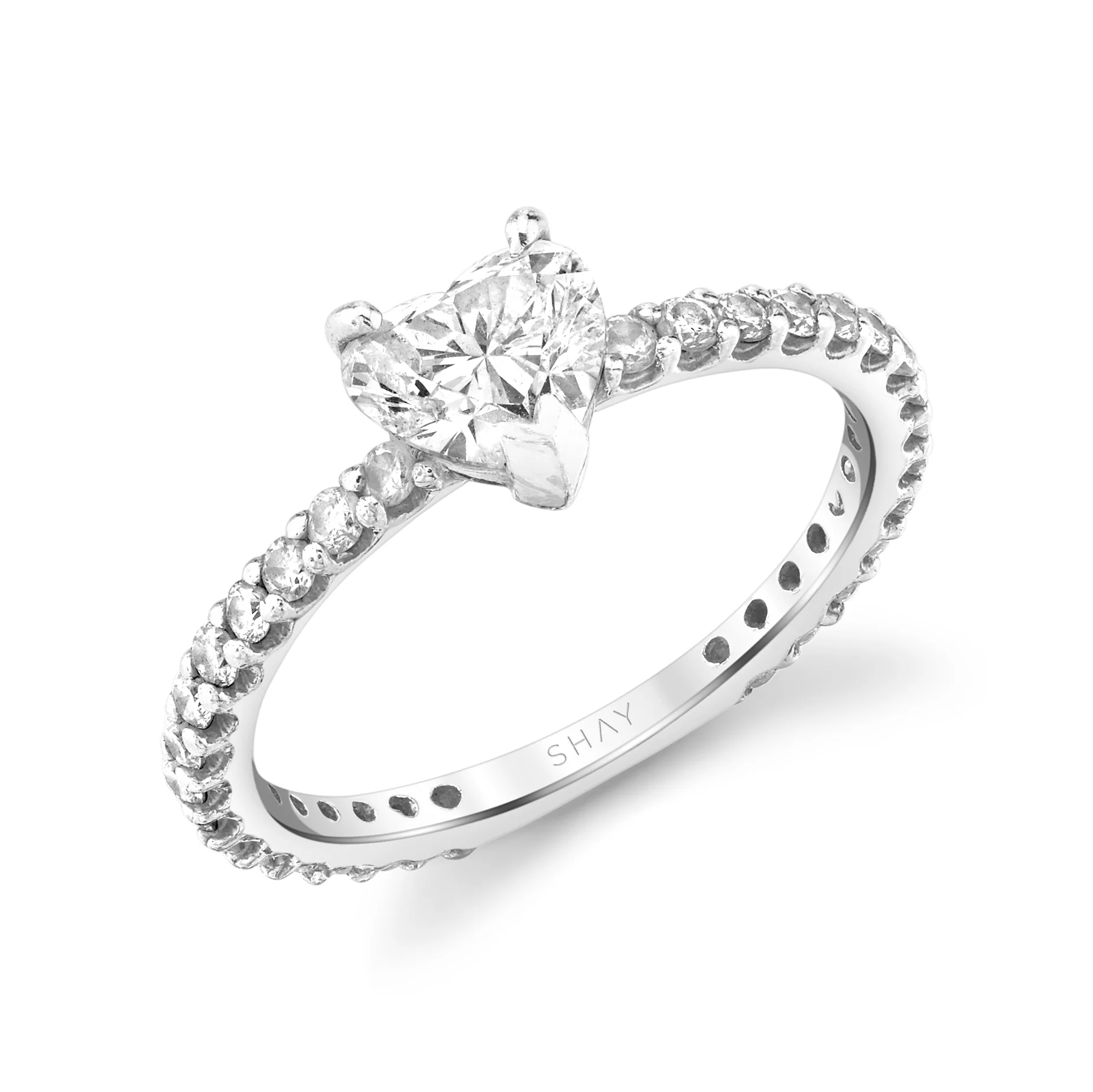 DIAMOND SOLITAIRE HEART RING - Image 4