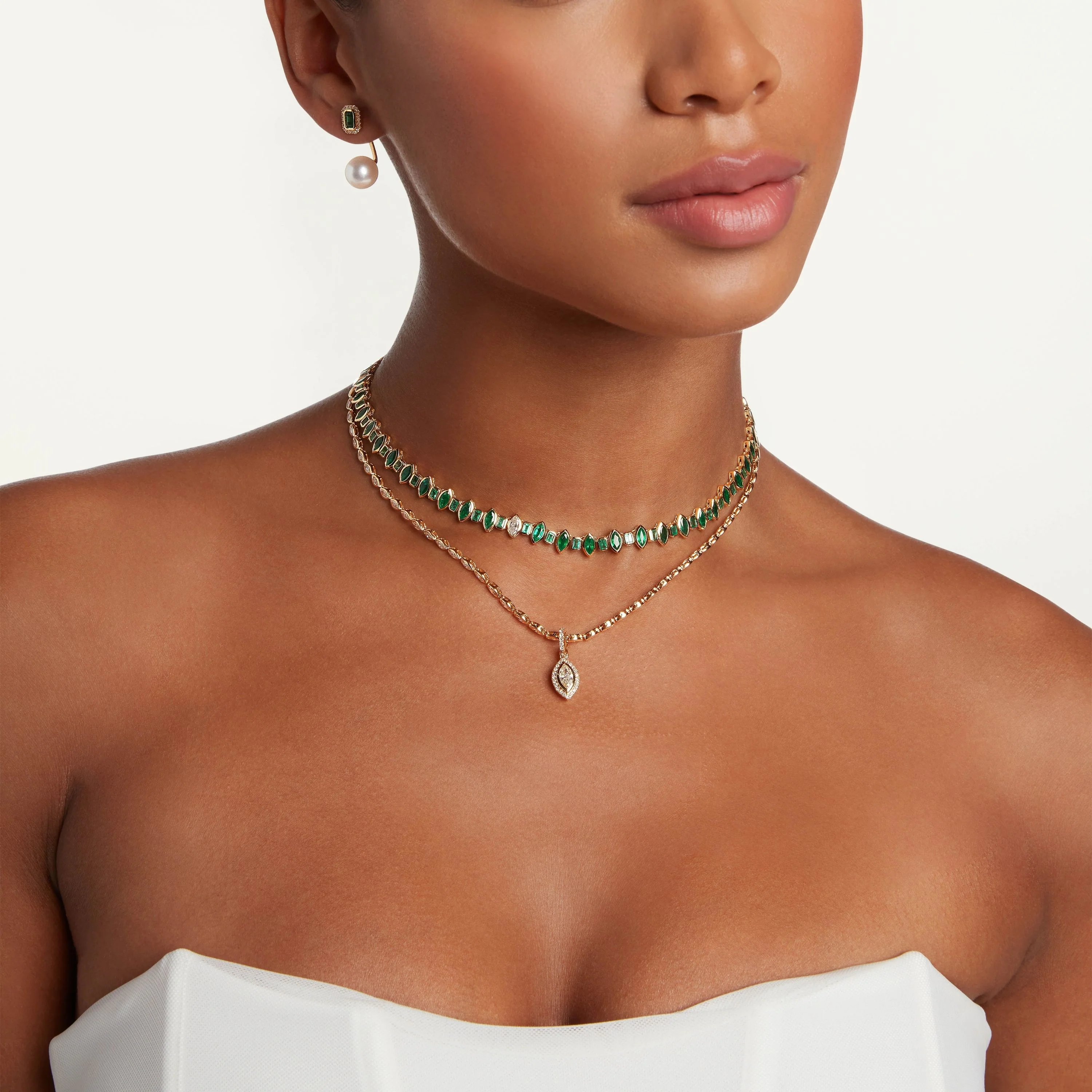EMERALD ALTERNATING MARQUISE NECKLACE - Image 2