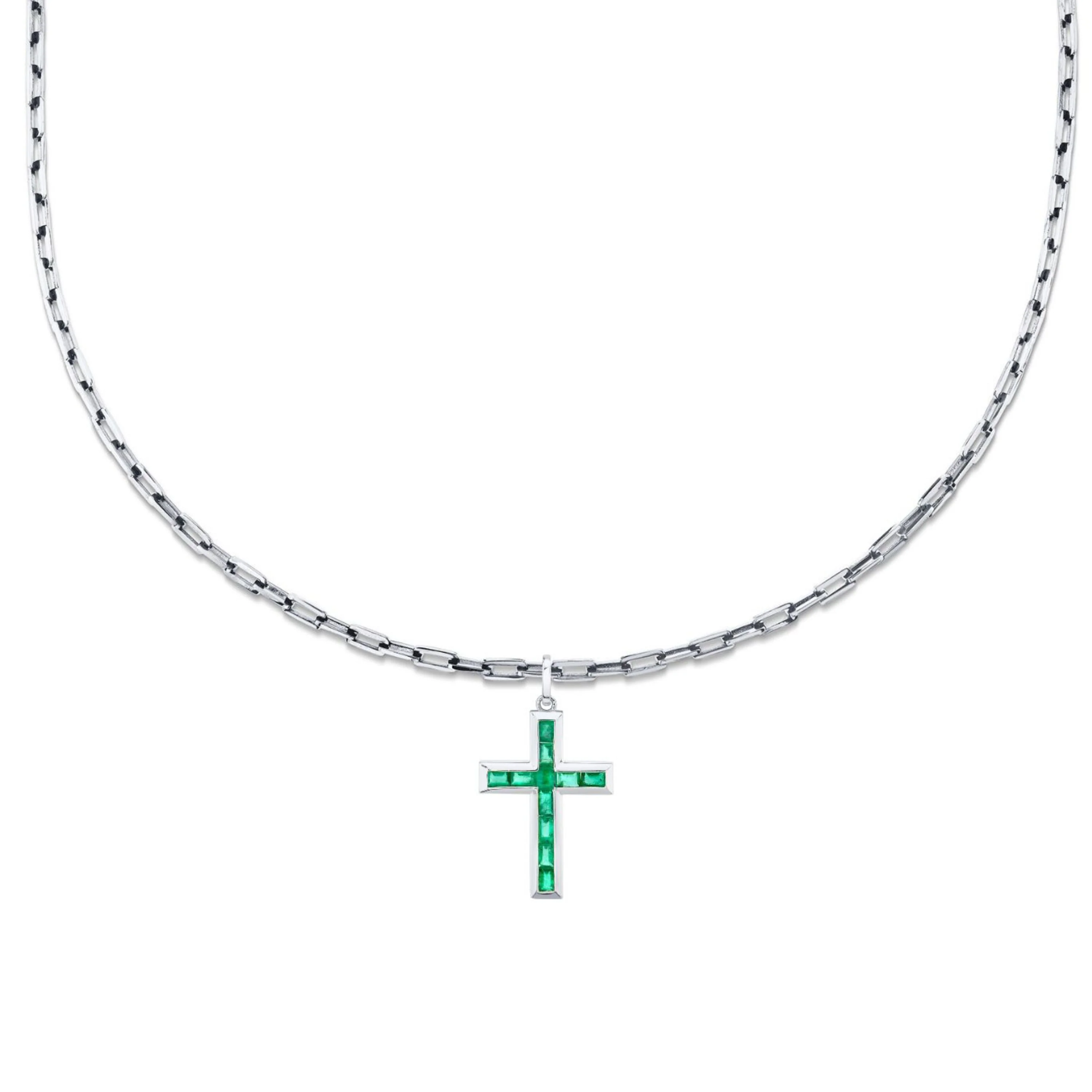 EMERALD BAGUETTE CROSS NECKLACE - Image 3