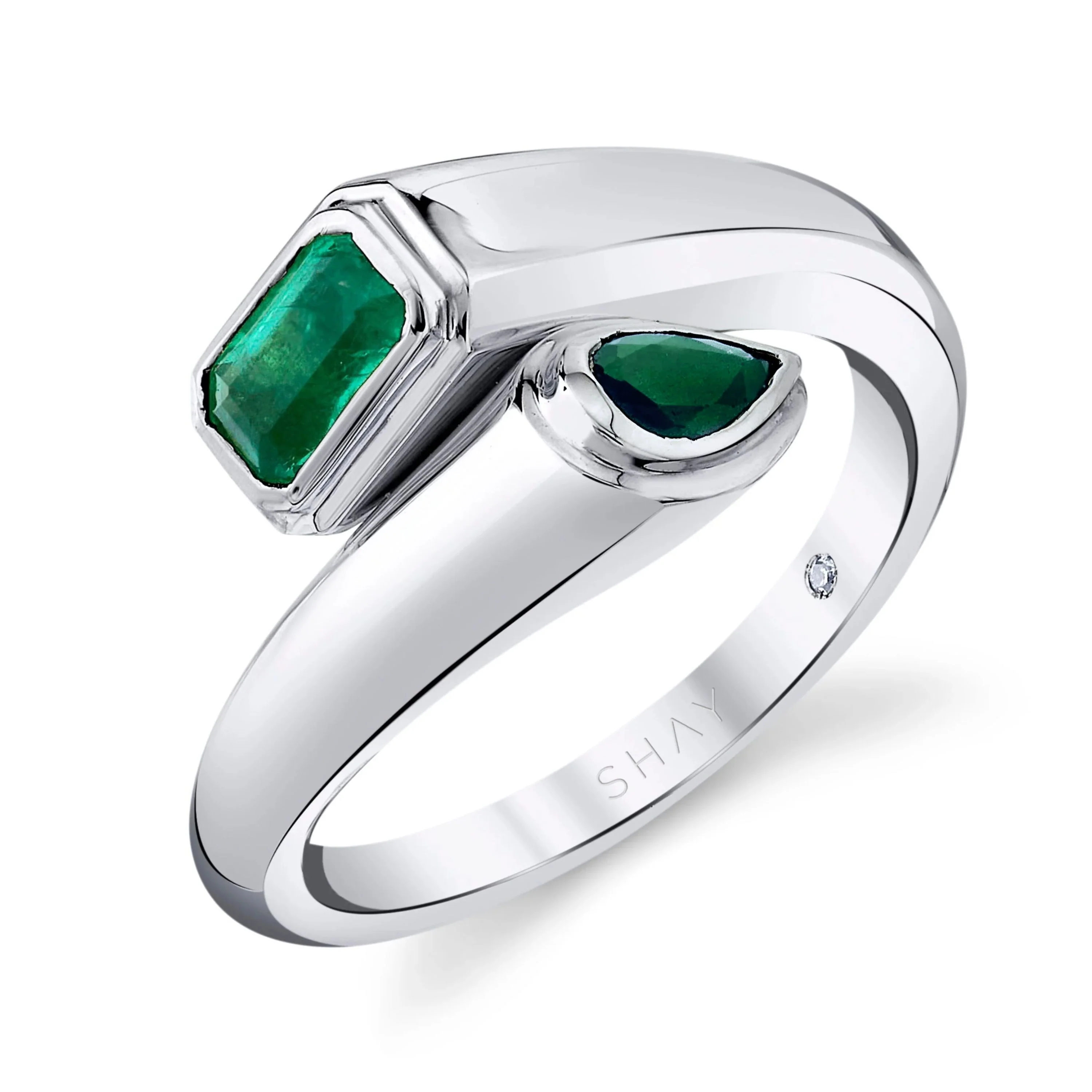 EMERALD BYPASS PINKY RING - Image 3