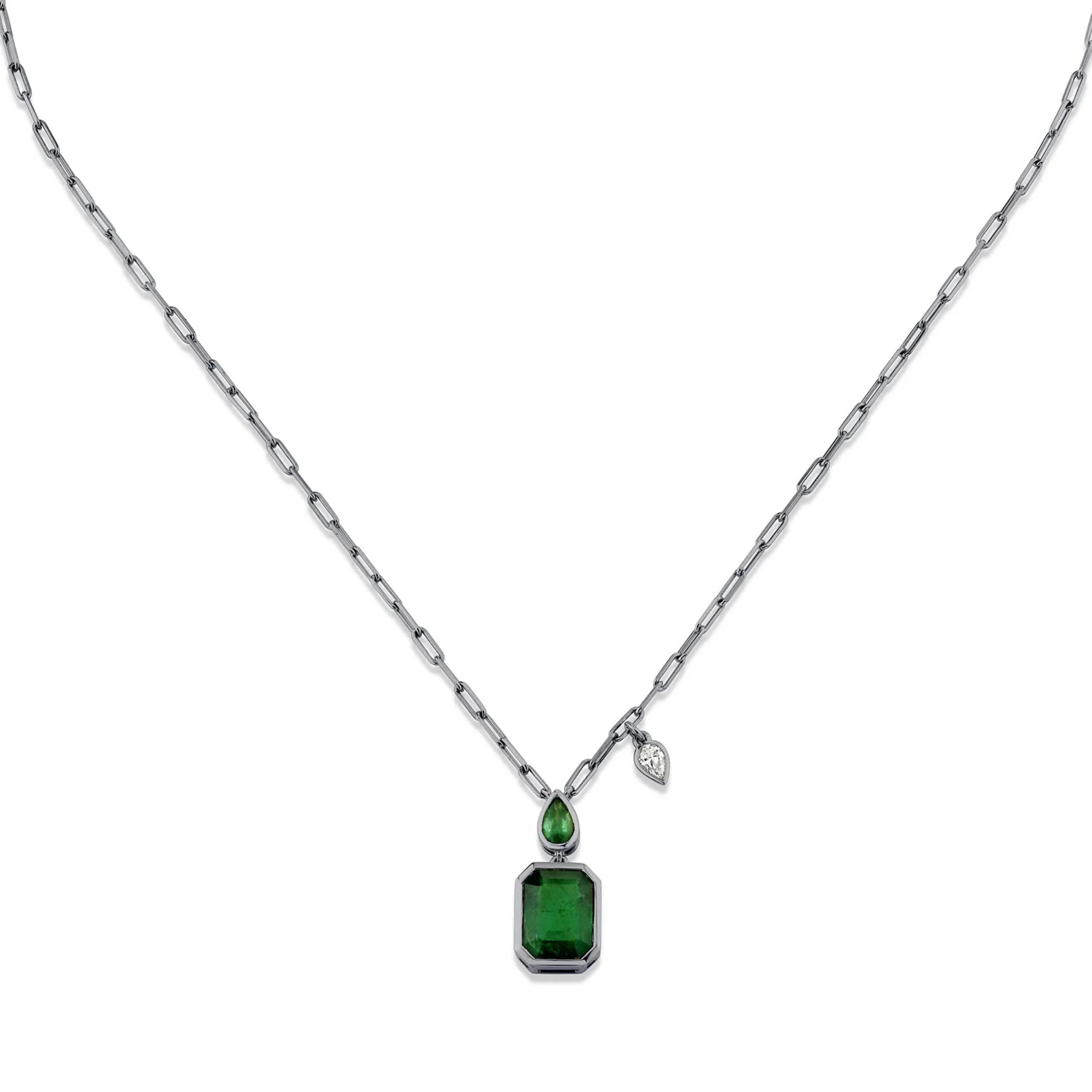 EMERALD DOUBLE DROP NECKLACE - Image 8
