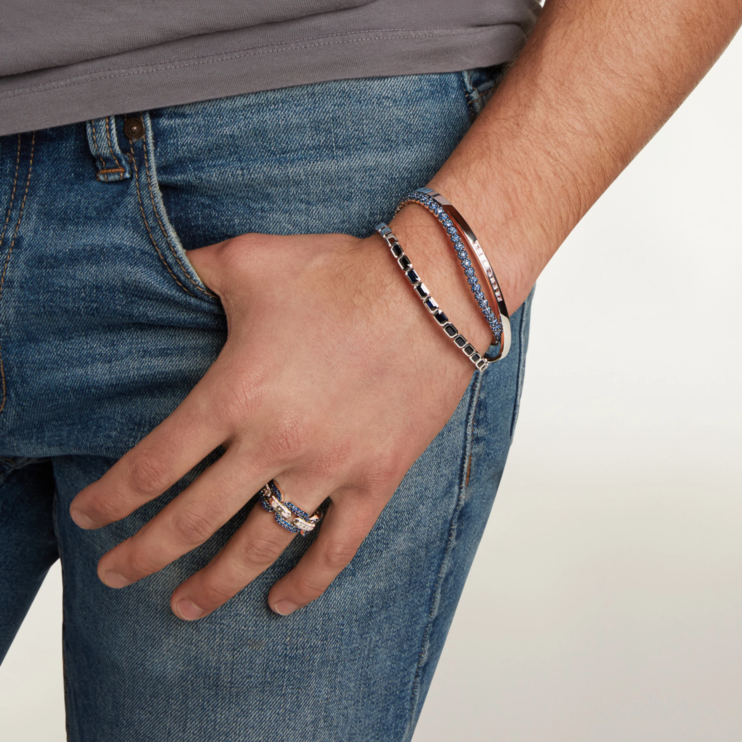 MEN'S BLUE SAPPHIRE & DIAMOND GEO LINK RING - Image 2