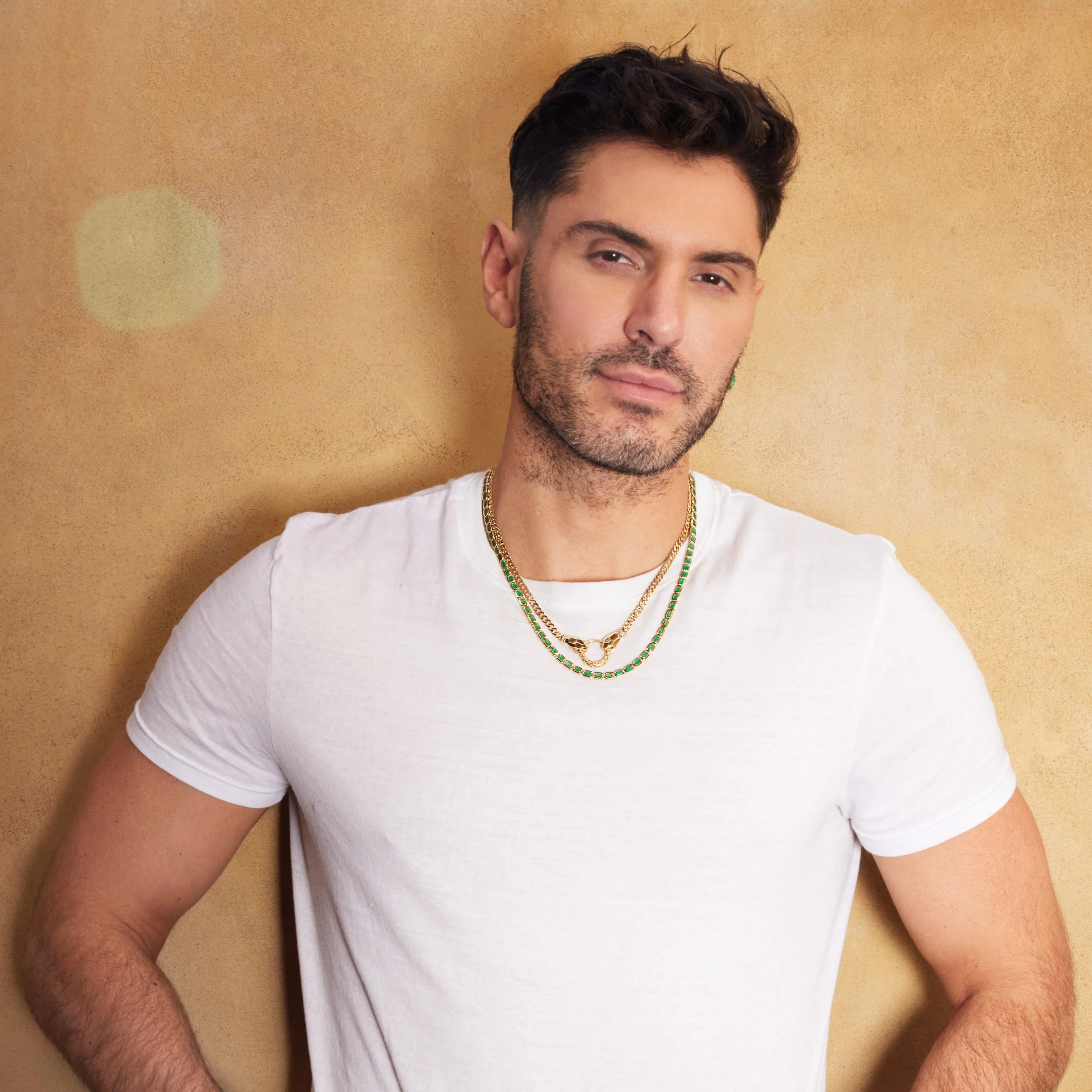 MEN'S EMERALD BEZEL TENNIS NECKLACE - Image 6