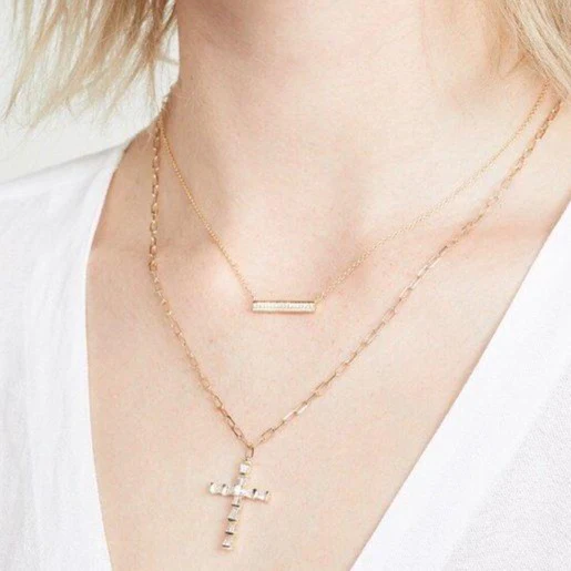 DIAMOND MINI CROSS NECKLACE - Image 2