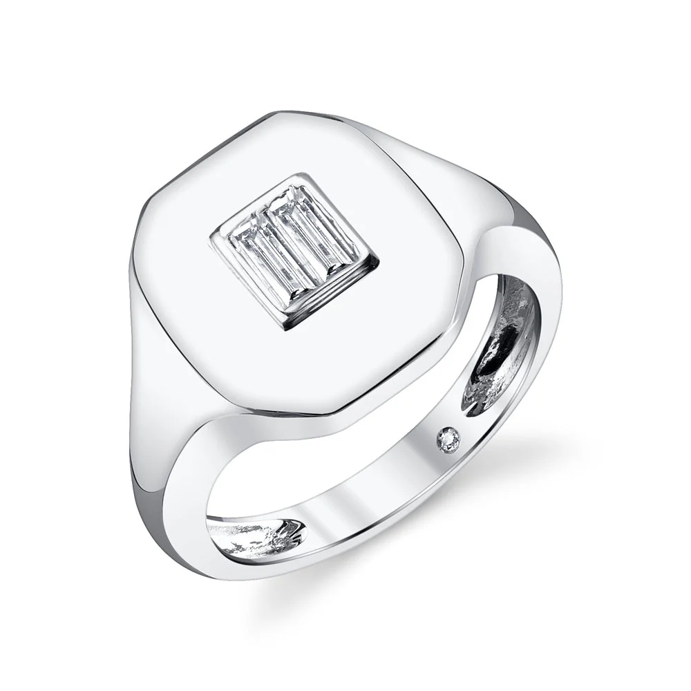 MINI ME DIAMOND BAGUETTE PINKY RING