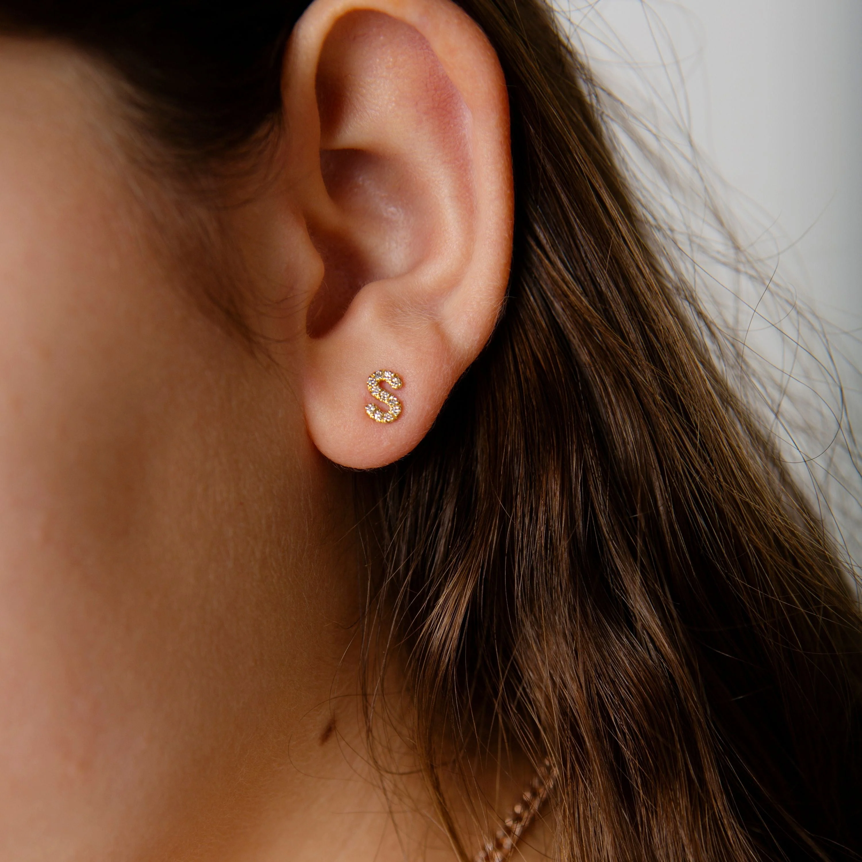 MINI ME DIAMOND PAVE INITAL STUDS - Image 2
