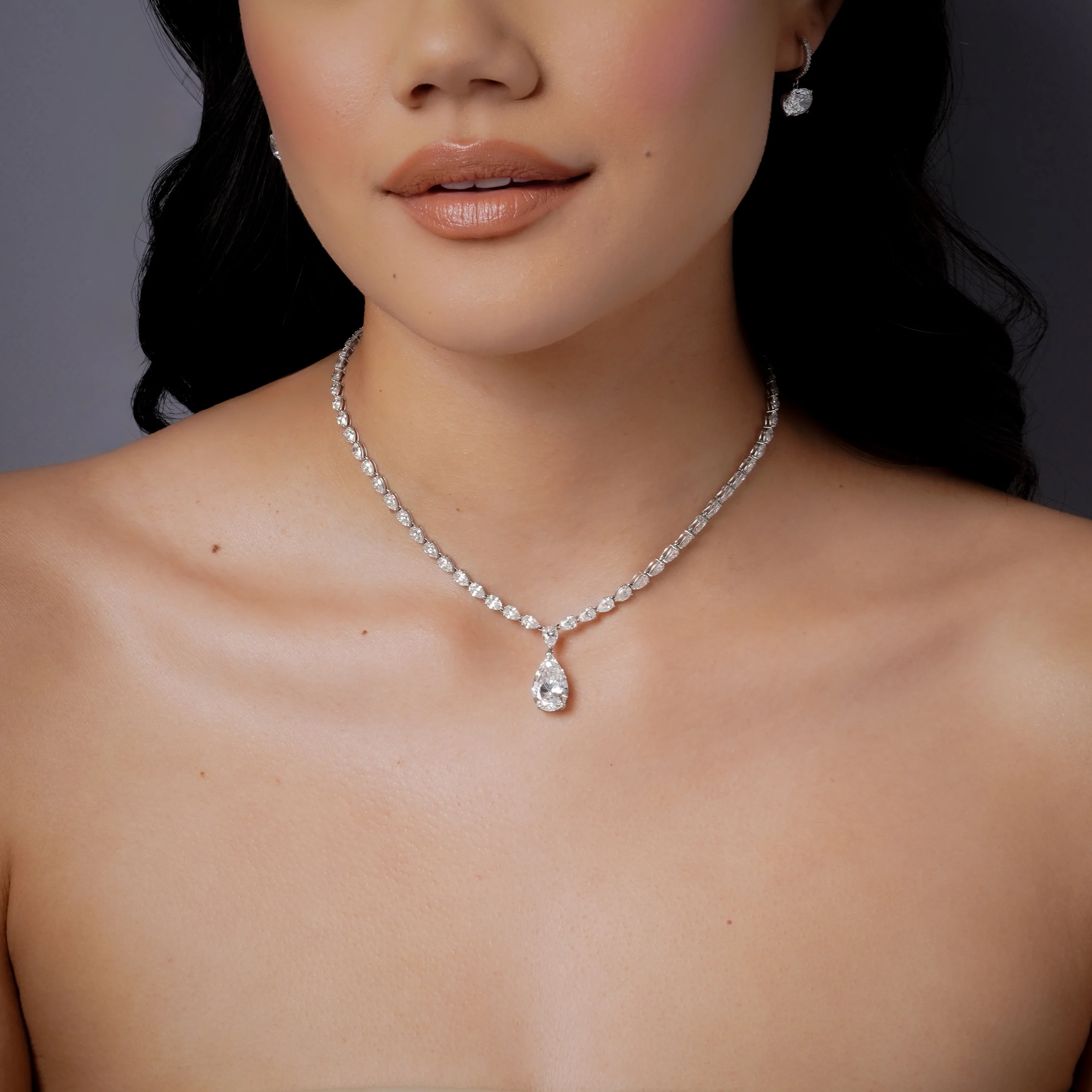 DIAMOND TEARDROP TENNIS NECKLACE