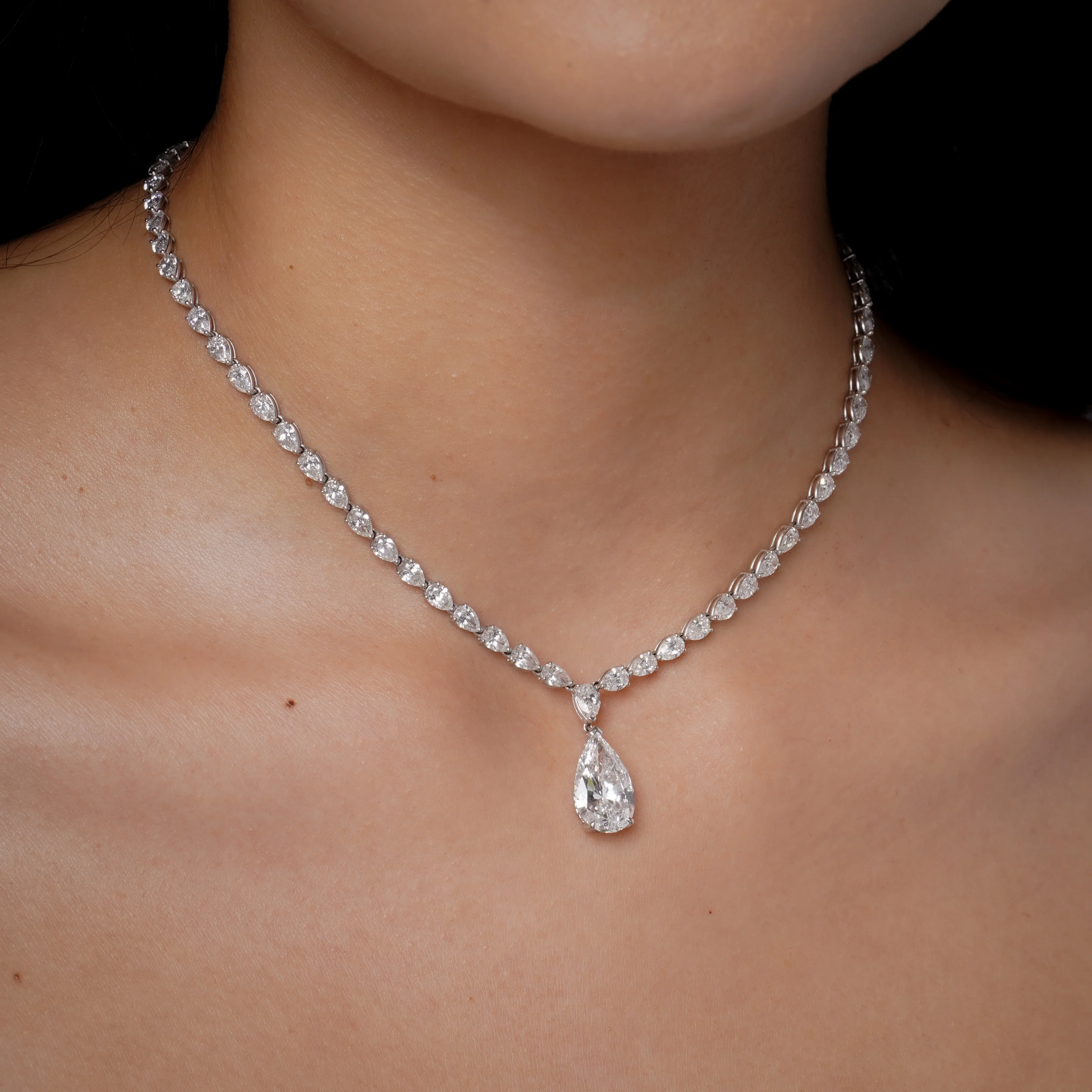 DIAMOND TEARDROP TENNIS NECKLACE - Image 2