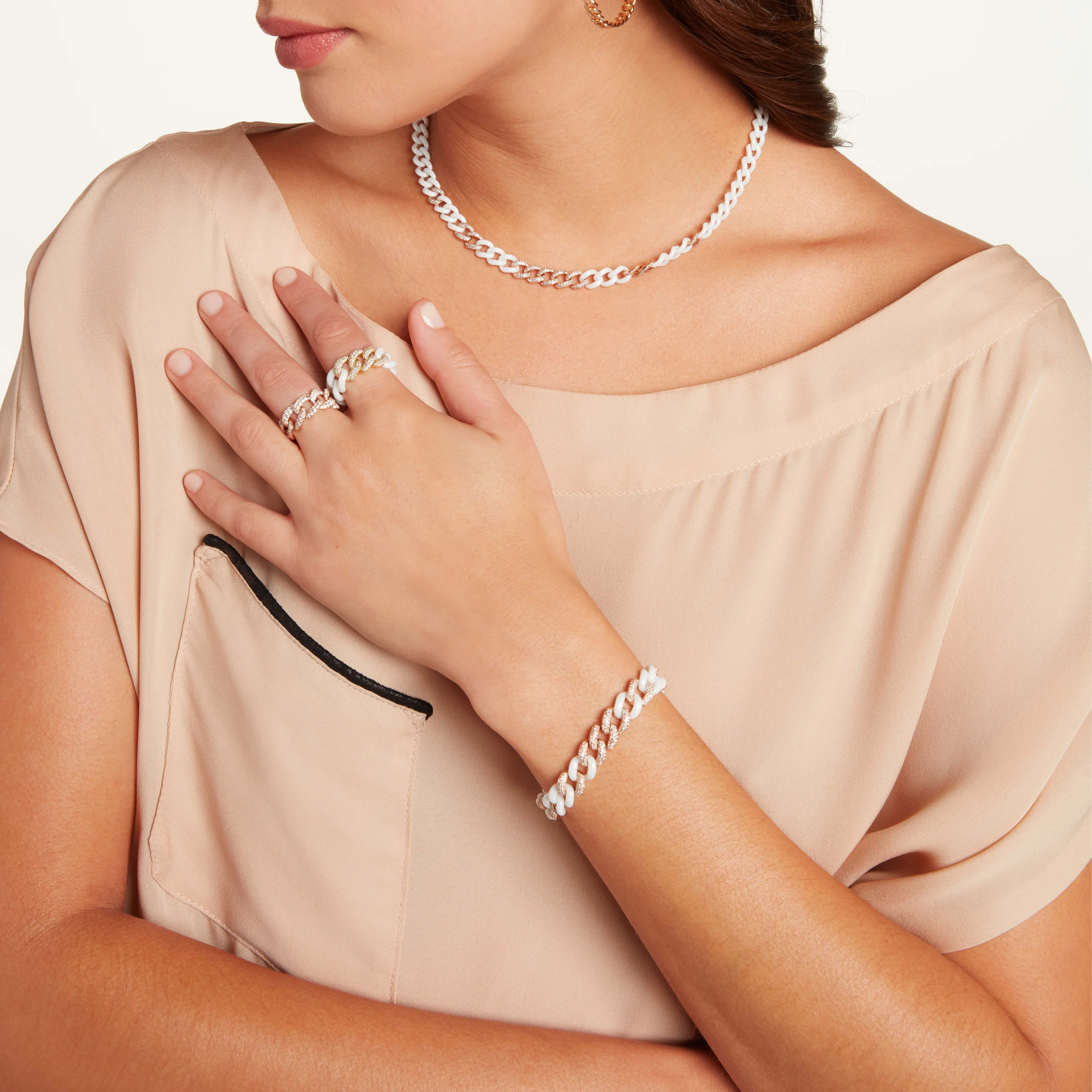 WHITE CERAMIC PAVE ESSENTIAL LINK BRACELET - Image 2